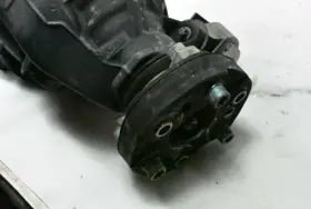 20435022142650108002 MERCEDES Rear Differential Carrier W204 #3
