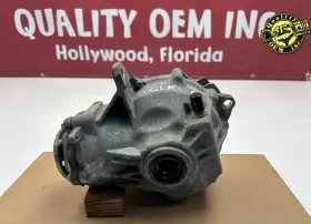 2213307100 MERCEDES Front Axle Differential Carrier GLK350 Gt
