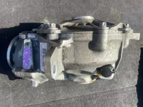 2213350108 MERCEDES BENZ Front Differential Carrier W221 S550