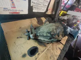 743351 MERCEDES Rear Differential Axle Carrier W123 240D 300D #3