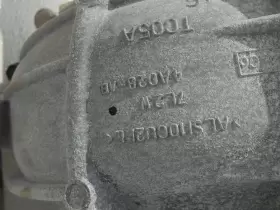 7L2W4A028-AB MERCEDES Rear Differential Carrier Explorer #3