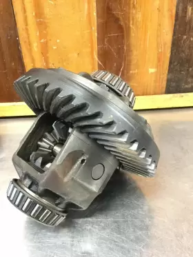 KMG644 Mgb Rear Differential Gear Pinion #2