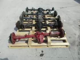 02223B MITSUBISHI Rear Axle Raider