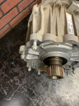 05038712AC MOPAR Srt Transfer 4X4 Jeep Cherokee #2