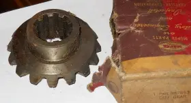 867853 MOPAR Nos Differential Gear Dodge Plymouth Chrysler