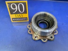 38341-AR000 NISSAN Retainer Bearing Front Differential Right