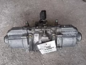 440-59337 NISSAN Carrier Rear Juke Awd #3