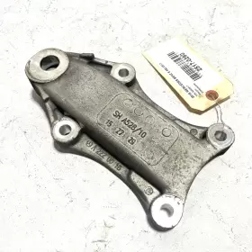 222-08-18 MERCEDES Rear Differential Storage Mount Bracket