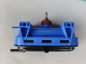 251711822 ORIG VW Differential Lock Actuator Vanagon Synchro