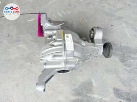 0DG500043J PORSCHE Rear Differential Carrier Axle Cayenne