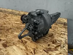 95B525015 PORSCHE Rear Differential Carrier Macan Awd Turbo #2