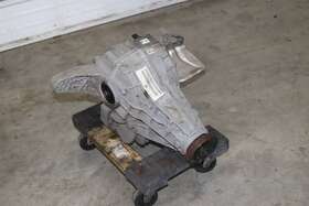 95B525015E PORSCHE Macan Rear Axle Differential