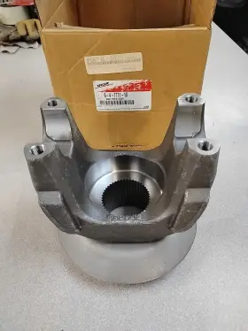 6-4-7771-1X SPICER End Yoke