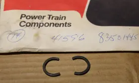 83501445 SPICER DANA Rear Axle Clip