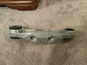 1806241059 SUBARU Rear Differential Carrier Mount Bracket Wrx #2