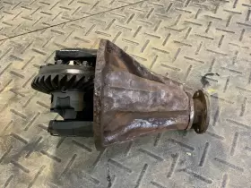 41110-35890 TOYOTA Rear Differential Carrier 4X4 4RUNNER #2