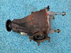 41110-58010 TOYOTA Rear Differential Carrier Awd Sienna #2