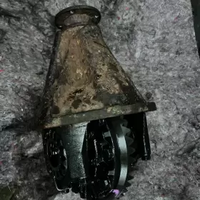 4111025520 TOYOTA Gear Runner Rear Differential Carrier #3
