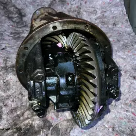 4111025520 TOYOTA Gear Runner Rear Differential Carrier