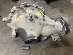 4111034541 TOYOTA Rear Axle Differential Carrier Sequoia #3