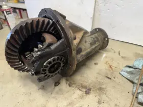 444-54728 TOYOTA Usable Third Member Cylinder