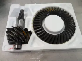 RS07890325US US GEAR Ring Pinion Set Ford