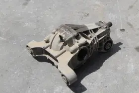 4460310090 VOLKSWAGEN Rear Differential Carrier Diesel