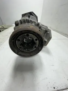 1023863 VOLVO Rear Differential Carrier XC90