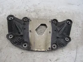 30639931 VOLVO Differential Mount Bracket Rear Lower Splash