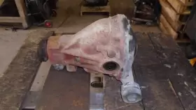 P1216431 VOLVO Rear Differential Carrier #2