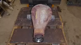P1216431 VOLVO Rear Differential Carrier
