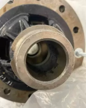 G6258336 YUKON GEAR Standard Carrier Bolt Down Gm #2