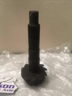 TV6-373-29 YUKON GEAR Axle Incomplete Yg #3