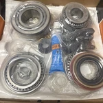 Motive Gear R9.75frlamkt Rear Master Kit For A Ford 9.75. Fixed Price $129.98.