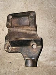 99 Ford F350 4x4 Front Axle Bracket Sway Bar Mount F81a-5a316-ae. Fixed Price $89.99.