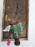 2005 2006 Chevrolet Equinox Transfer Case 19132828 05-06. Fixed Price $315.00.