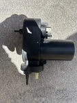A4635500183 Mercedes W463 G Differential Lock Pump. Fixed Price $170.00.