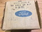 1989-98 Ford Bronco F-250 F350 Nos Fomoco Differential Side Gear Kit E5tz-4236-b. Fixed Price $85.00.