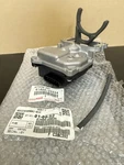 Genuine Oem 41400-35034 Front 4wd Differential Vacuum Actuator Toyota (damage). Fixed Price $91.77.