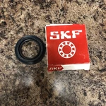 Nos Skf Cr 550270 Wheel Seal-200 E, Front Disc, Rear Drum Rear,front F+s!. Fixed Price $8.90.